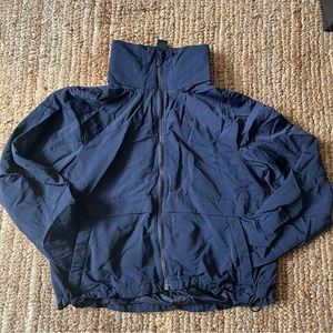 Lululemon windbreaker